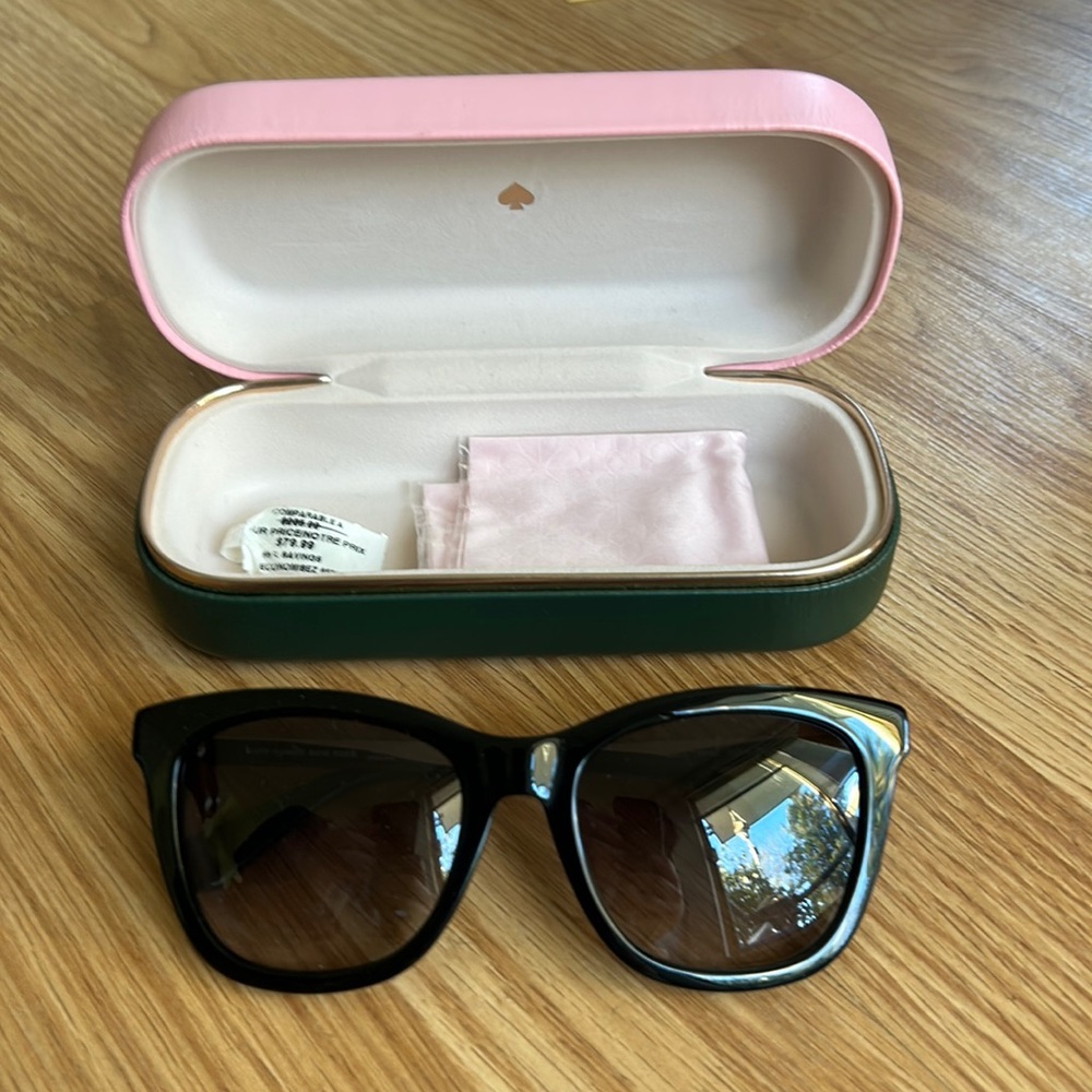 Kate Spade sunglasses, brand new with case and cloth